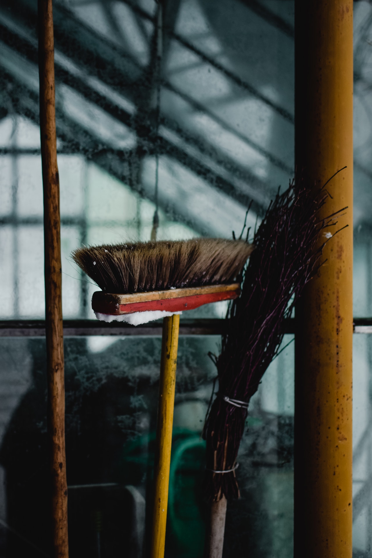 Bedknobs and Broomsticks- Review