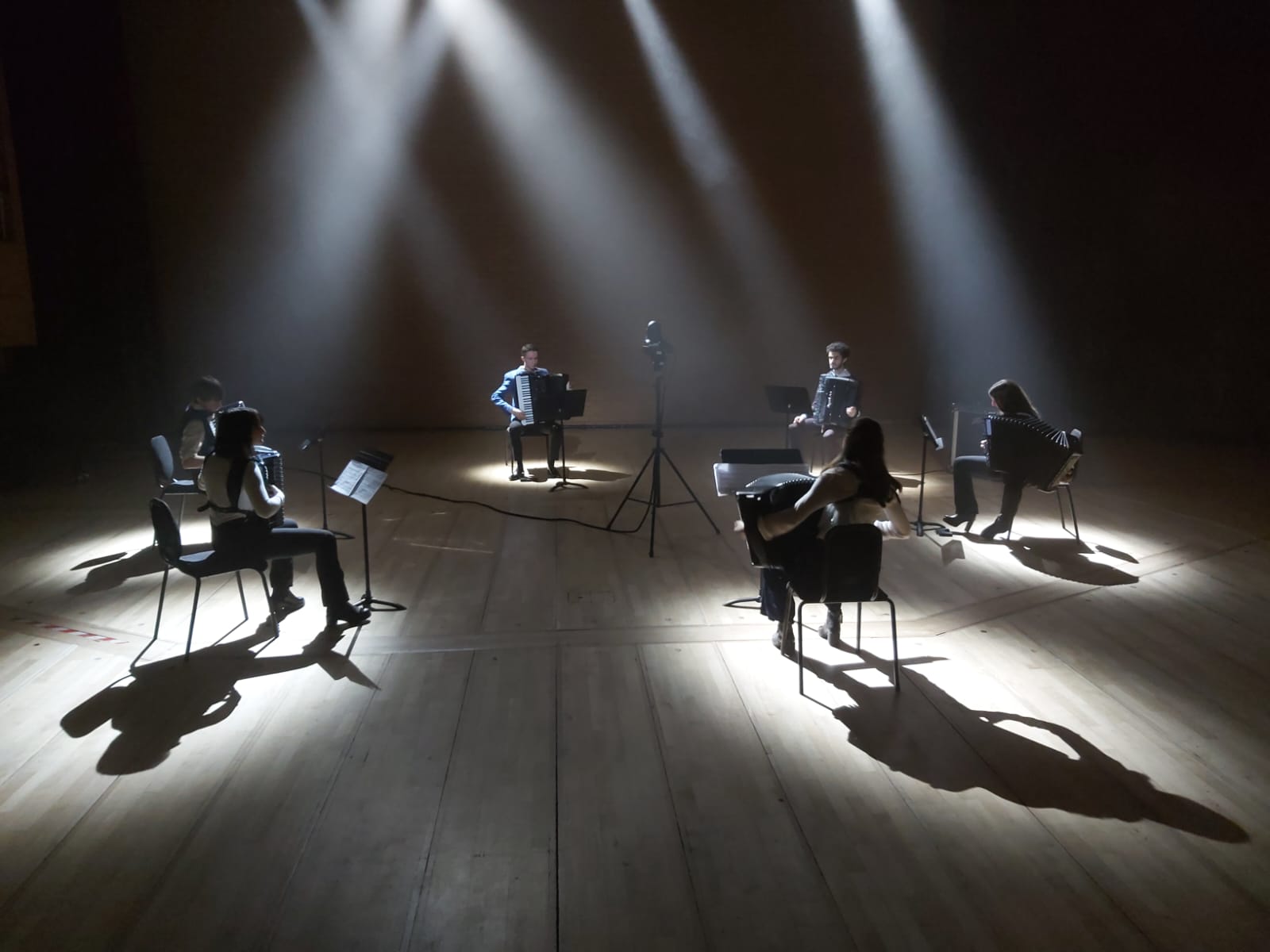 PHOTO-2022-11-03-10-32-42 3-1