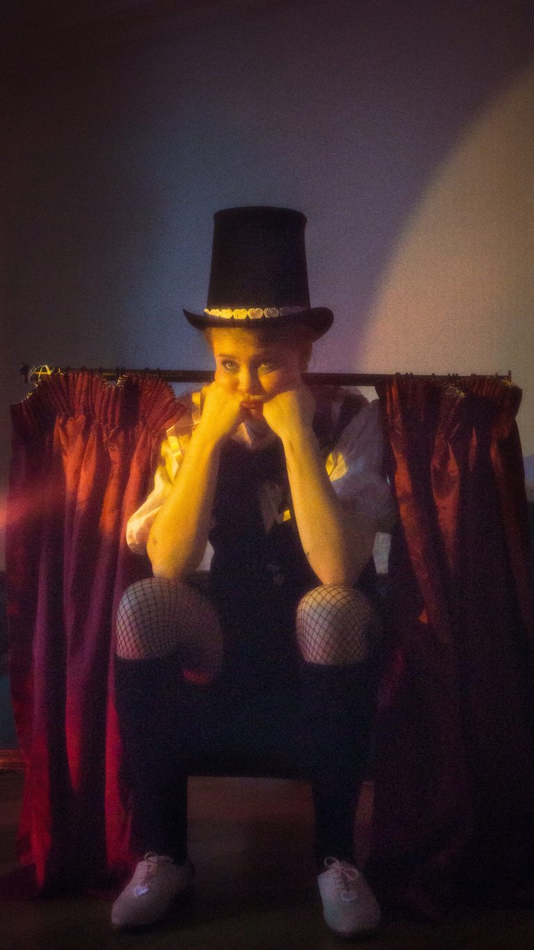 Closure Cabaret 3